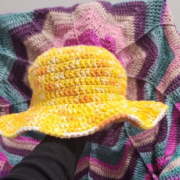 yarnovermarie Accessories - Yellow Bucket Hat
